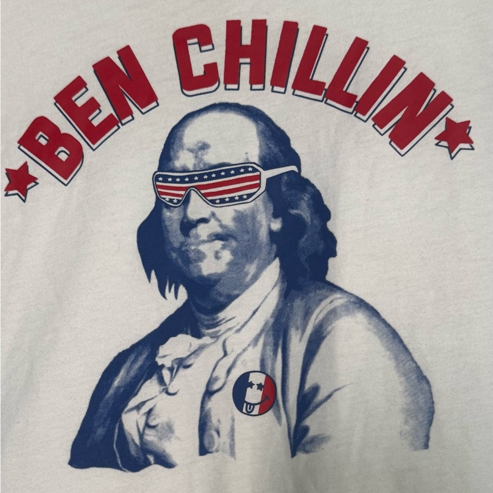 Funny USA White 'Ben Chillin' Unisex Graphic MAGA T-Shirt - Picture 3 of 4